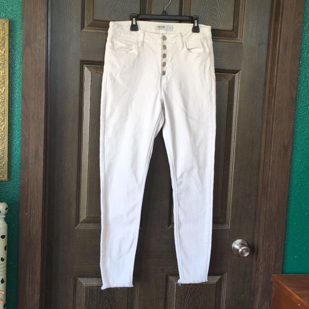 Just Black brand high waist white jeans frayed hem
